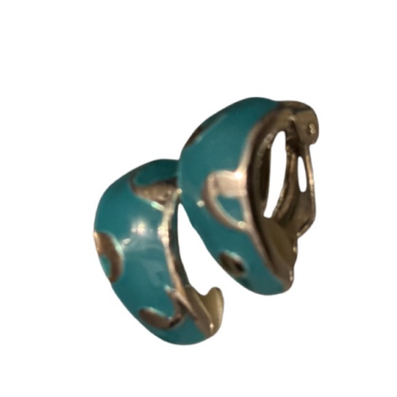 2/$30 Vintage Enamel Clip- on Earrings - Picture 10 of 11